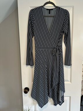 BCBGMAXAZRIA Midnight Blue Striped Wrap Dress Handkerchief Hem Long Sleeve